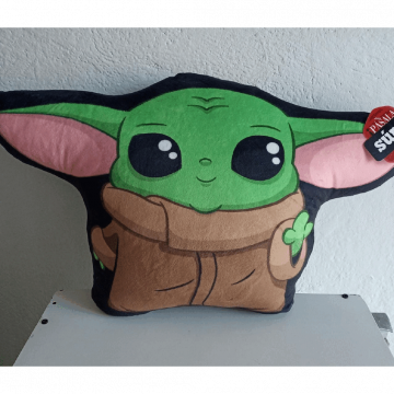 Cojín Baby Yoda