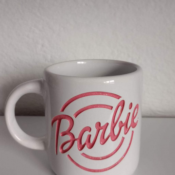 taza con relieve